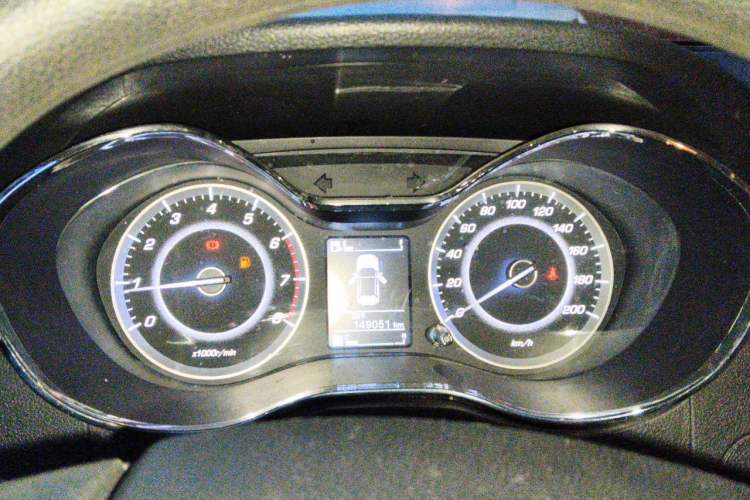 Used Baojun 560 2016 1.8L Manual Elite Edition Instrument Cluster