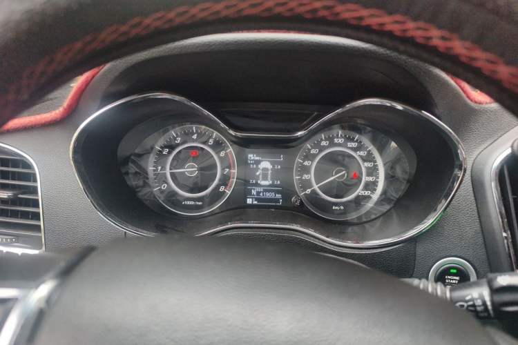Used Baojun 560 2016 1.8L iAMT Luxury Model Instrument Cluster