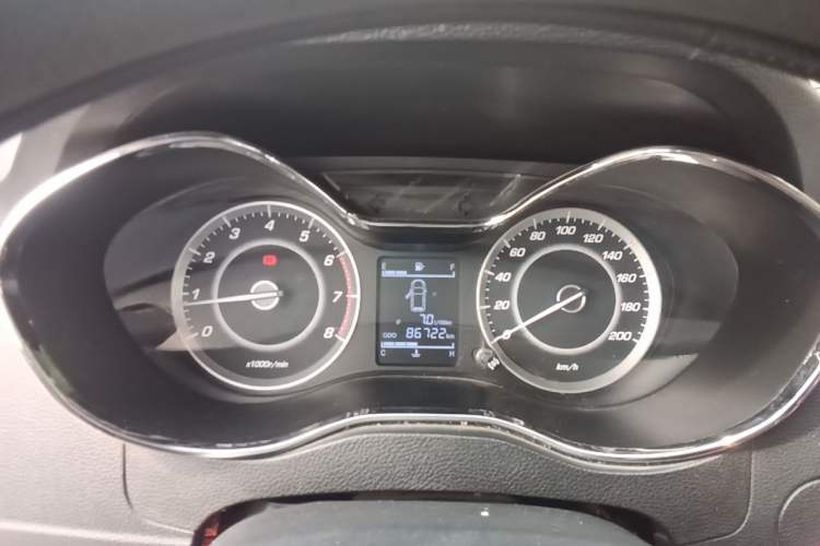 Used Baojun 560 2016 1.8L Manual Comfort Edition Instrument Cluster