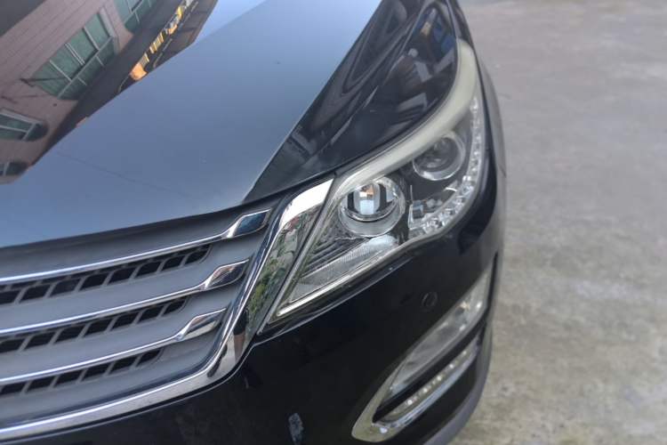 Used Baojun 560 2016 1.8L Manual Luxury Edition Left Front Headlight