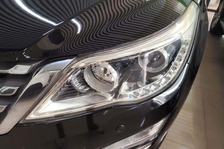Used Baojun 560 2016 1.8L iAMT Luxury Model Left Front Headlight