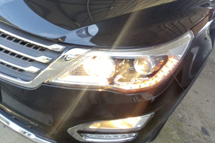 Used Baojun 560 2016 1.8L iAMT Elite Edition Left Front Headlight