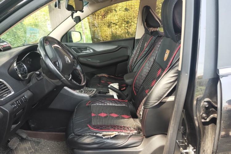 Used Baojun 560 2016 1.8L iAMT Luxury Model Left Front Seat