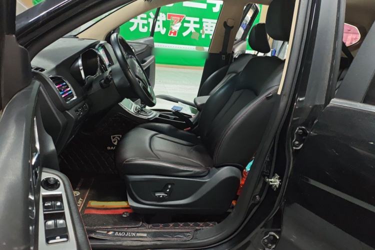 Used Baojun 560 2016 1.8L iAMT Luxury Model Left Front Seat
