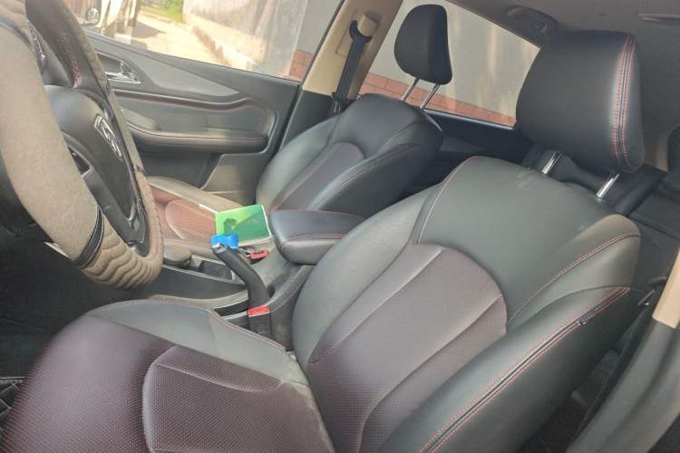 Used Baojun 560 2016 1.5T Manual Luxury Model Left Front Seat