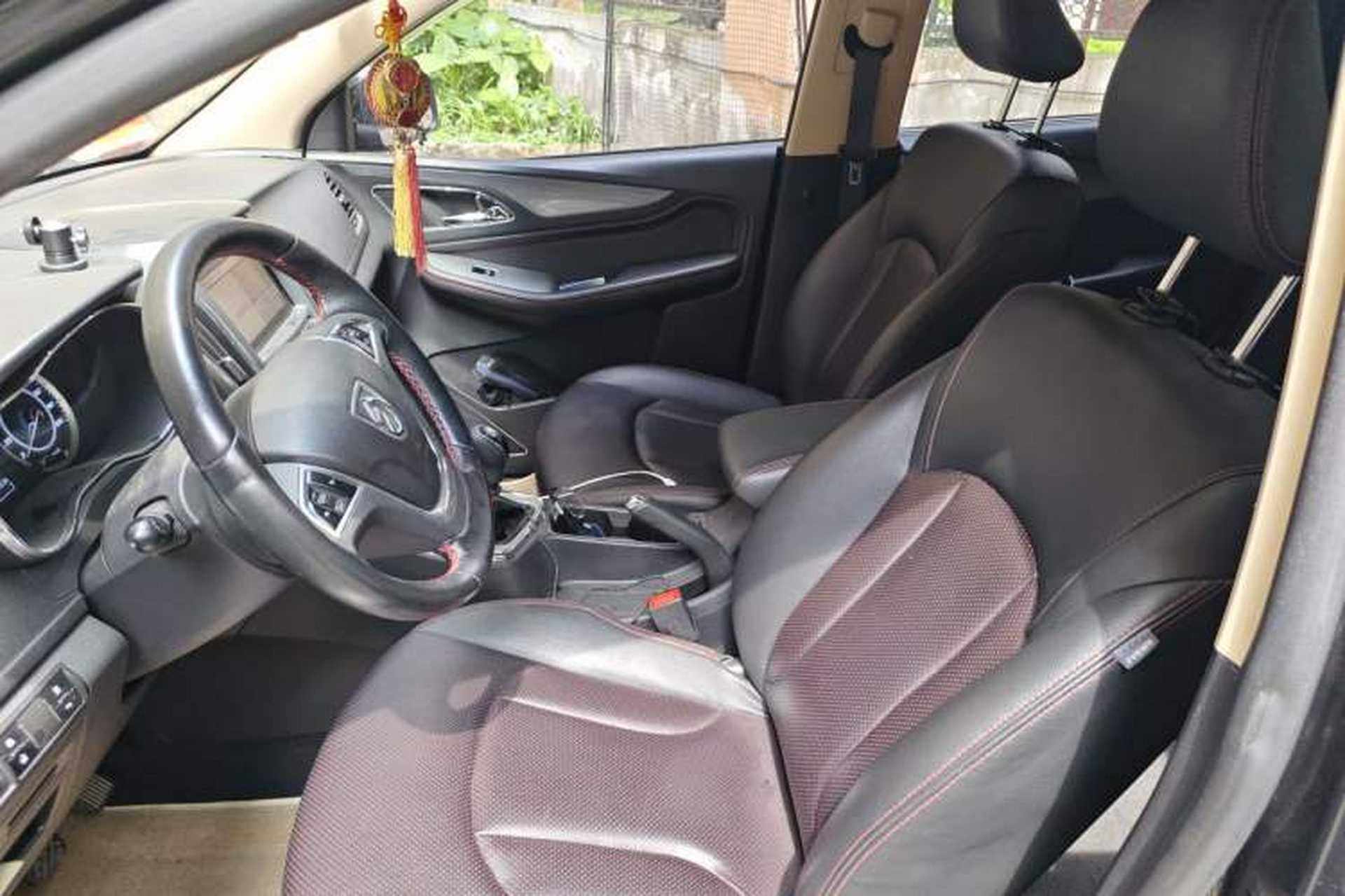 Used Baojun 560 2016 1.5T Manual Luxury Model Left Front Seat
