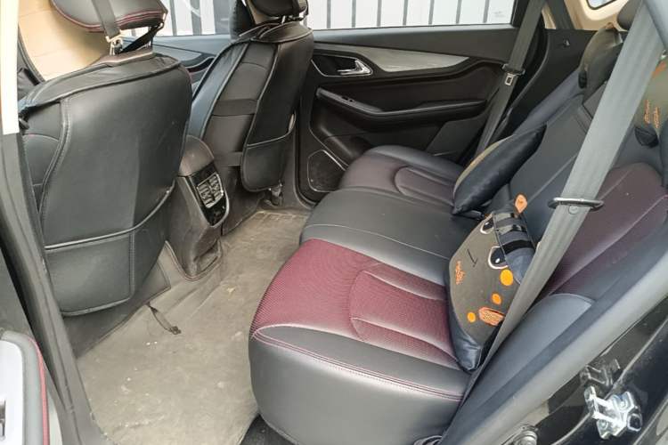 Used Baojun 560 2016 1.8L Manual Luxury Edition Left Rear Seat