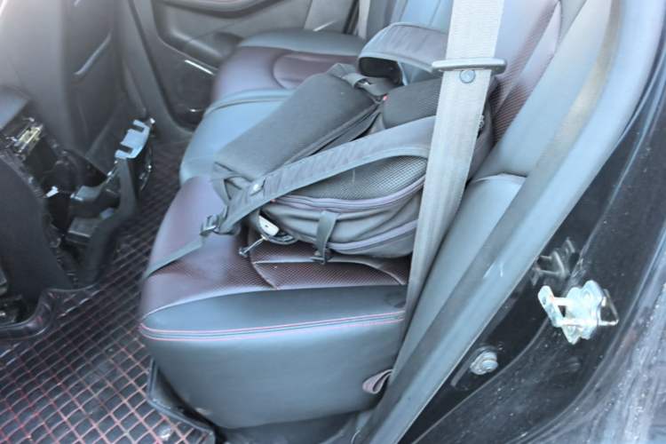 Used Baojun 560 2016 1.8L iAMT Luxury Model Left Rear Seat