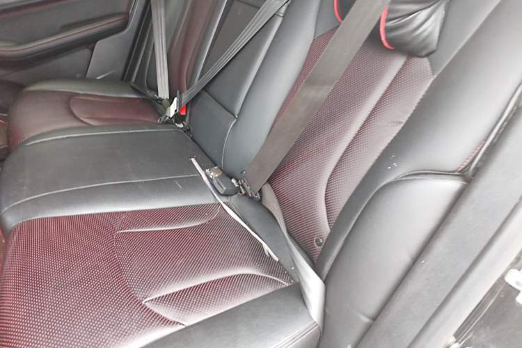 Used Baojun 560 2016 1.8L Manual Luxury Edition Left Rear Seat