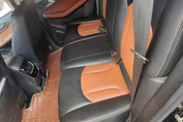 Used Baojun 560 2016 1.8L Manual Elite Edition Left Rear Seat