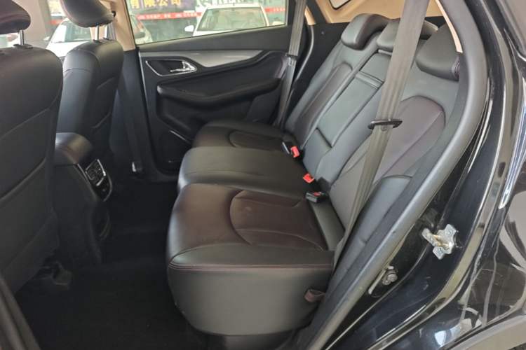 Used Baojun 560 2016 1.8L Manual Luxury Edition Left Rear Seat