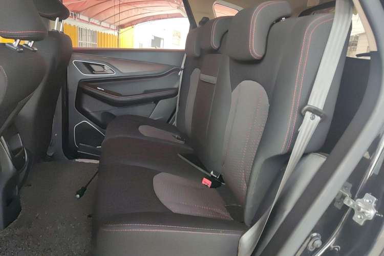 Used Baojun 560 2016 1.5T Manual Comfort Edition Left Rear Seat