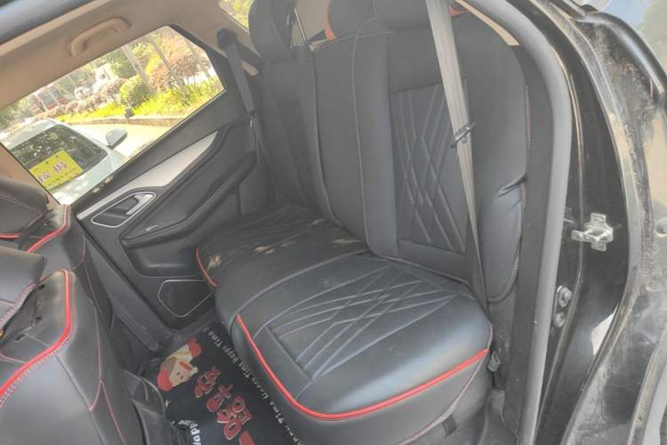 Used Baojun 560 2016 1.5T Manual Comfort Edition Left Rear Seat