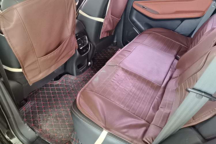 Used Baojun 560 2016 1.8L iAMT Elite Edition Left Rear Seat