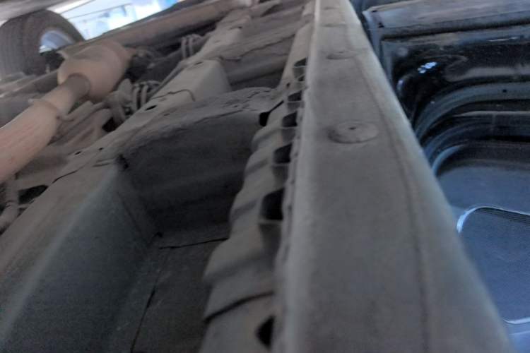 Used Baojun 560 2016 1.8L iAMT Luxury Model Left Side Sill