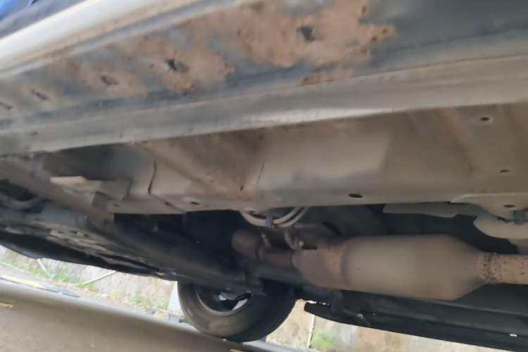 Used Baojun 560 2016 1.8L iAMT Luxury Model Left Side Sill