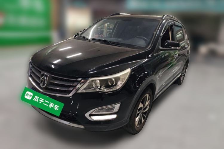 Used Baojun 560 2016 1.8L iAMT Luxury Model Guazi used car, China used car export, Used car for sale, Used cars, Cheapest cars for sale