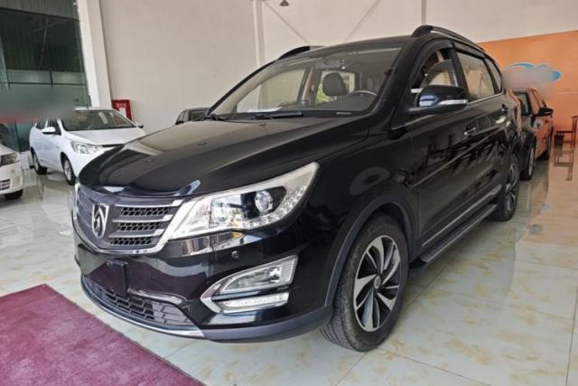 Used Baojun 560 2016 1.8L Manual Luxury Edition