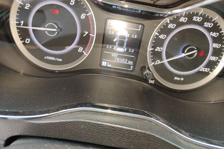 Used Baojun 560 2016 1.8L Manual Luxury Edition Odometer Close Up