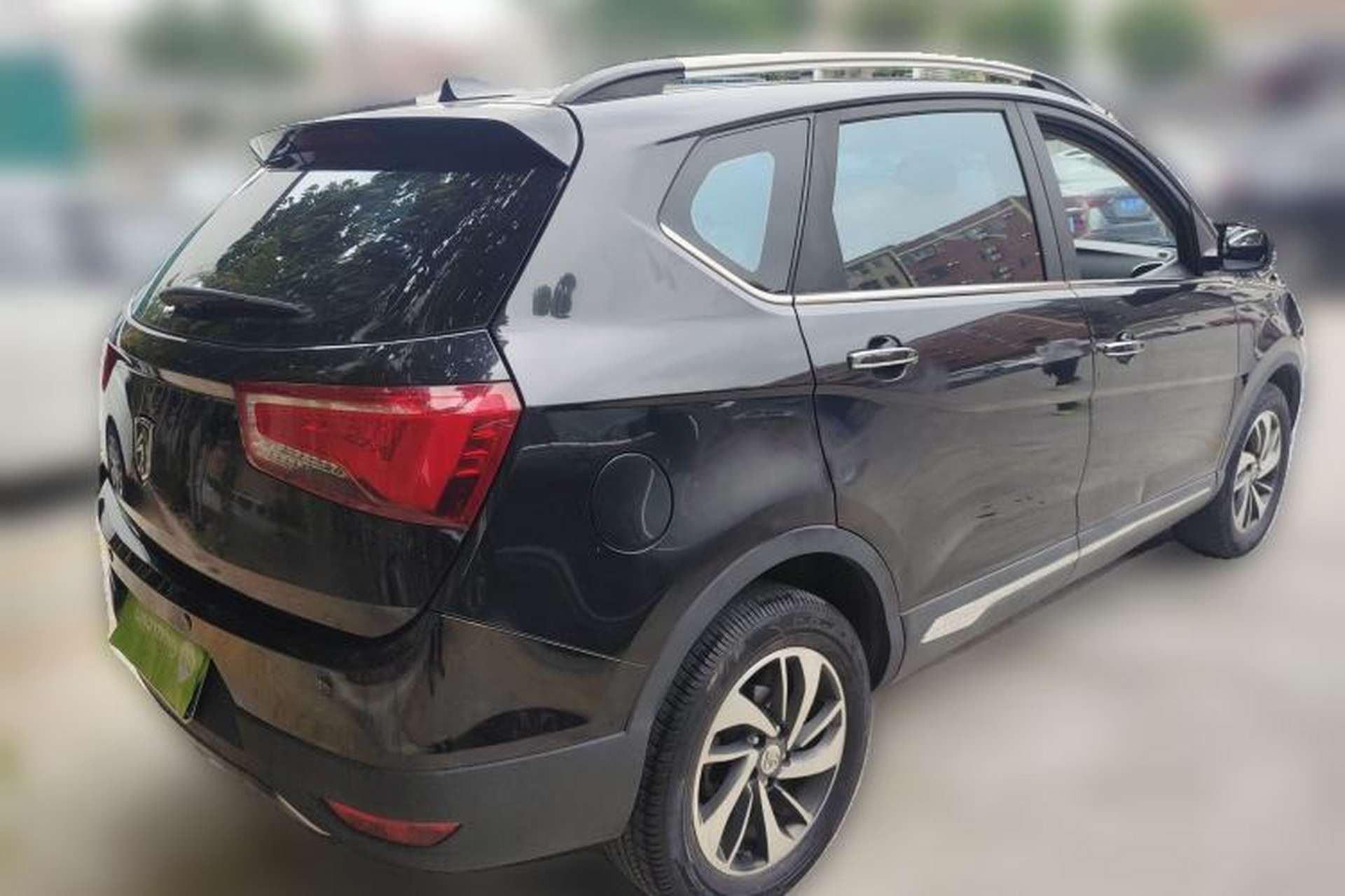 Used Baojun 560 2016 1.8L iAMT Luxury Model Rear Right 45 Deg