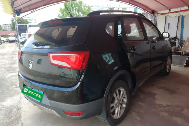 Used Baojun 560 2016 1.5T Manual Comfort Edition Rear Right 45 Deg