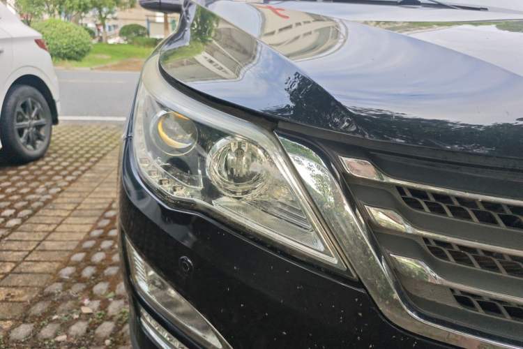 Used Baojun 560 2016 1.8L Manual Luxury Edition Right Front Headlight