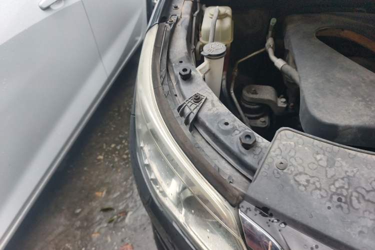 Used Baojun 560 2016 1.8L iAMT Luxury Model Right Front Headlight