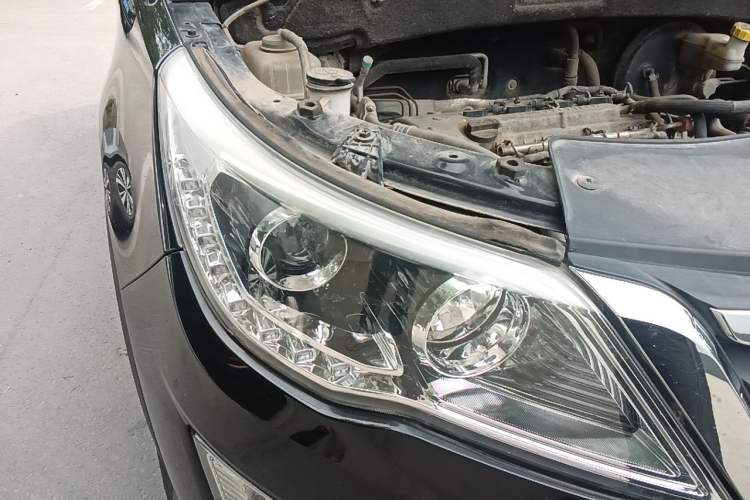 Used Baojun 560 2016 1.8L Manual Comfort Edition Right Front Headlight