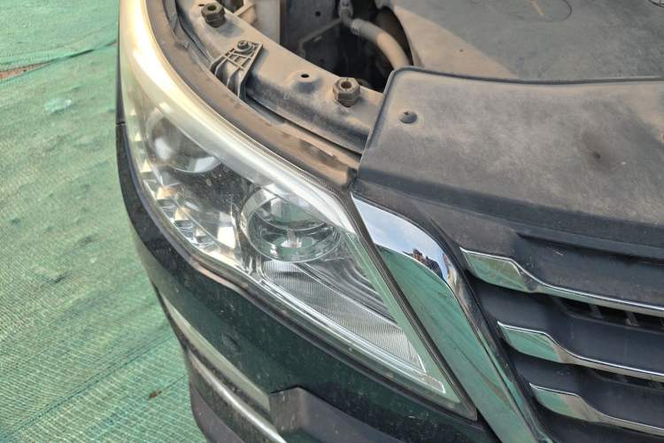 Used Baojun 560 2016 1.8L Manual Luxury Edition Right Front Headlight