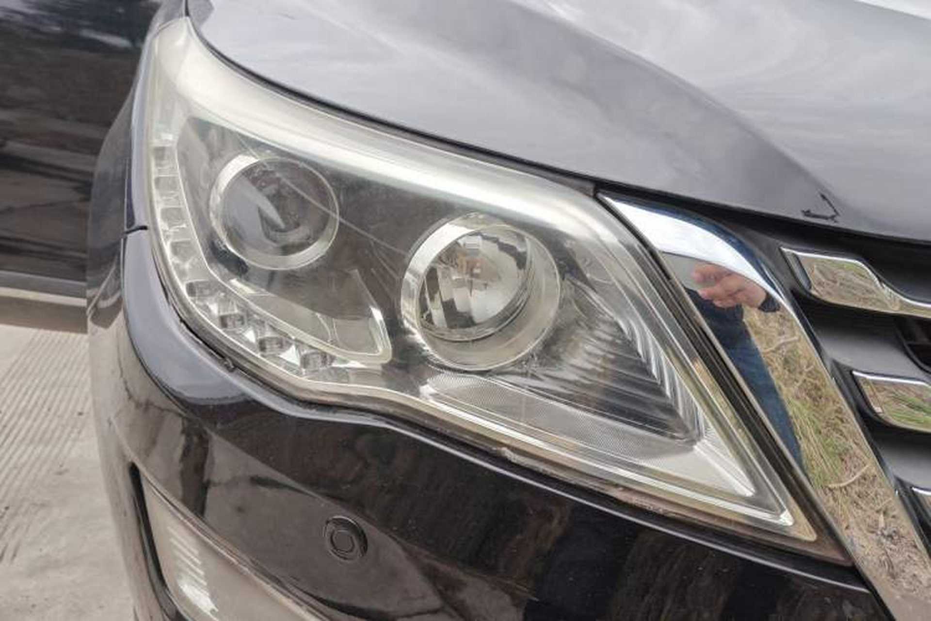 Used Baojun 560 2016 1.5T Manual Luxury Model Right Front Headlight