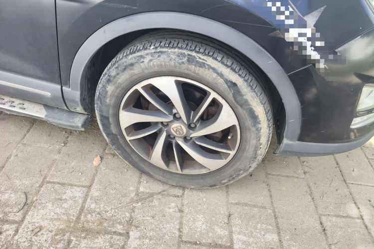 Used Baojun 560 2016 1.8L iAMT Luxury Model Right Front Wheel Hub