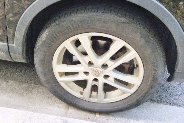 Used Baojun 560 2016 1.8L Manual Elite Edition Right Front Wheel Hub