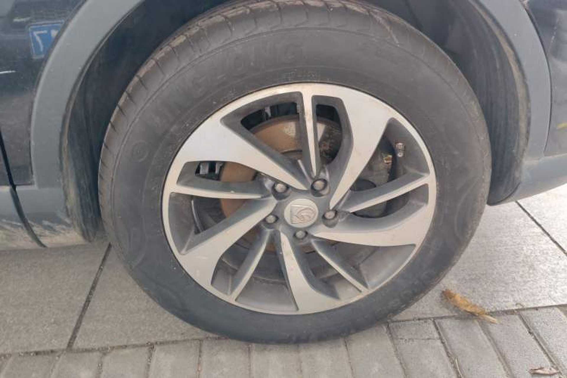 Used Baojun 560 2016 1.8L iAMT Luxury Model Right Front Wheel Hub