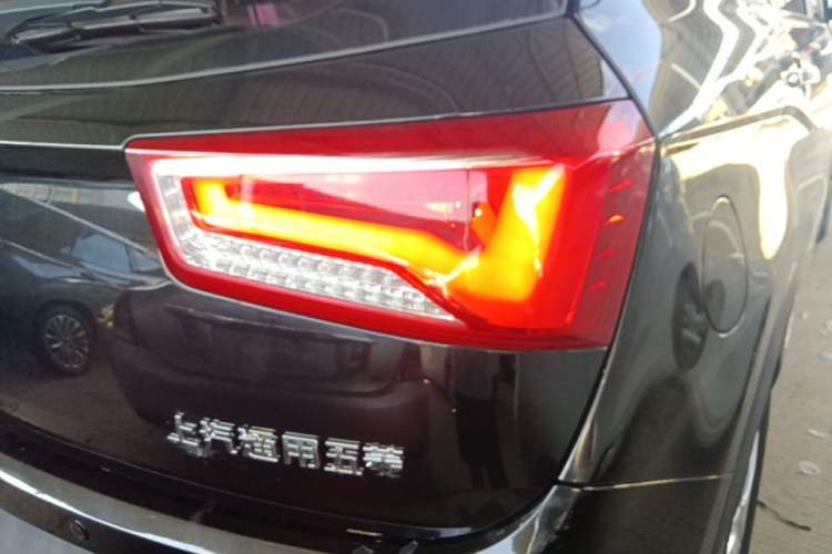Used Baojun 560 2016 1.8L iAMT Elite Edition Right Rear Taillight