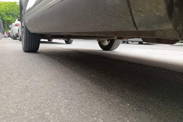 Used Baojun 560 2016 1.8L Manual Luxury Edition Right Side Sill