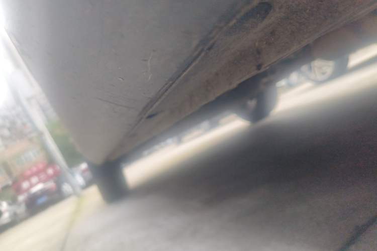 Used Baojun 560 2016 1.8L Manual Luxury Edition Right Side Sill