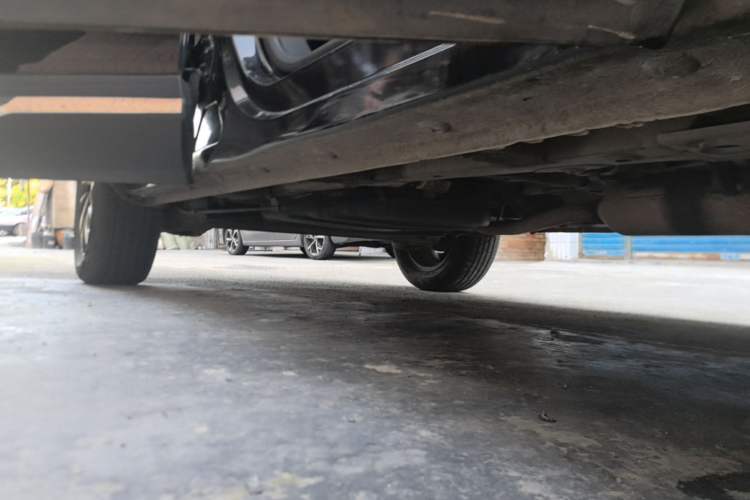 Used Baojun 560 2016 1.8L Manual Luxury Edition Right Side Sill