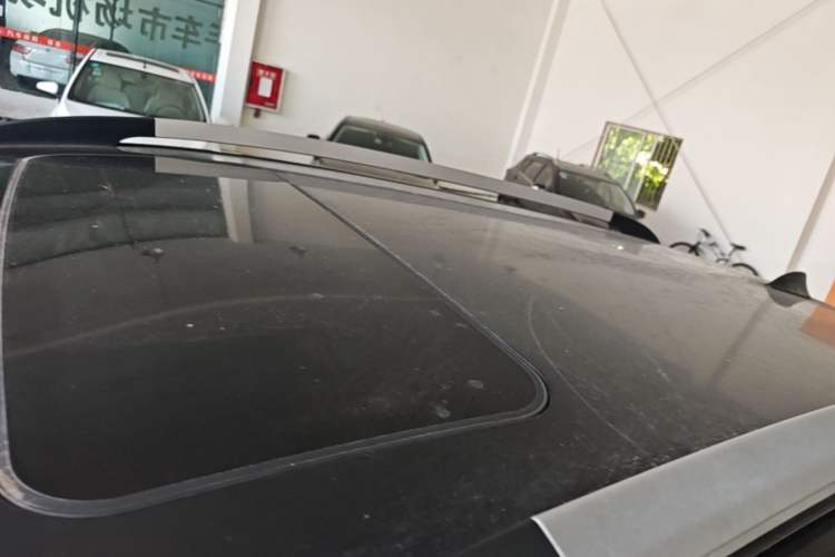 Used Baojun 560 2016 1.8L Manual Luxury Edition Roof
