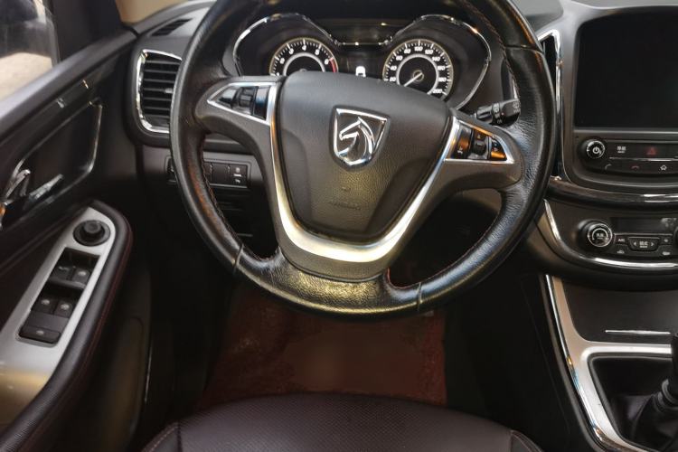 Used Baojun 560 2016 1.8L Manual Luxury Edition Steering Wheel