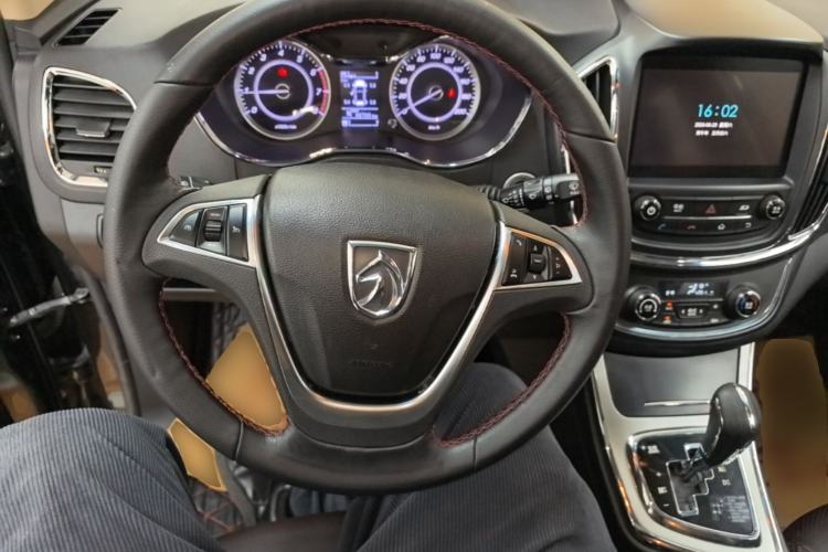 Used Baojun 560 2016 1.8L iAMT Luxury Model Steering Wheel