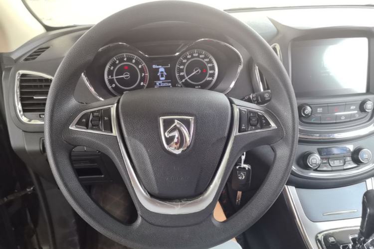 Used Baojun 560 2016 1.8L iAMT Elite Edition Steering Wheel
