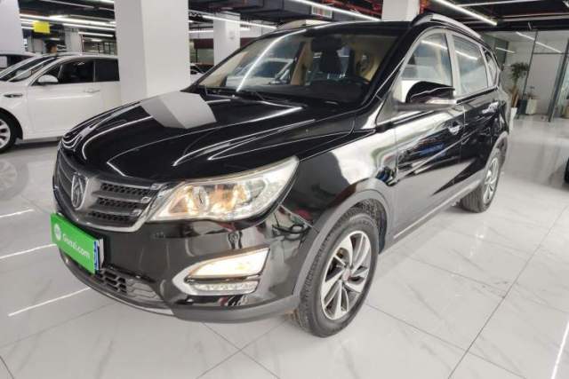 Used Baojun 560 2016 1.8L Manual Luxury Edition