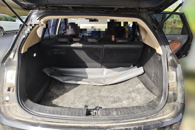 Used Baojun 560 2016 1.8L iAMT Elite Edition Trunk