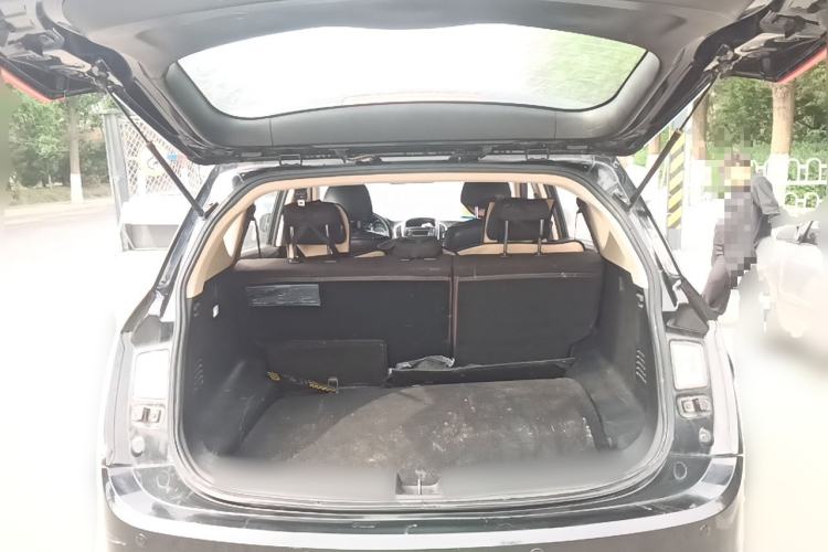 Used Baojun 560 2016 1.8L Manual Comfort Edition Trunk