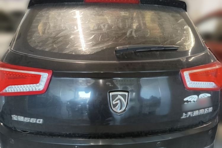 Used Baojun 560 2016 1.8L iAMT Luxury Model Trunk