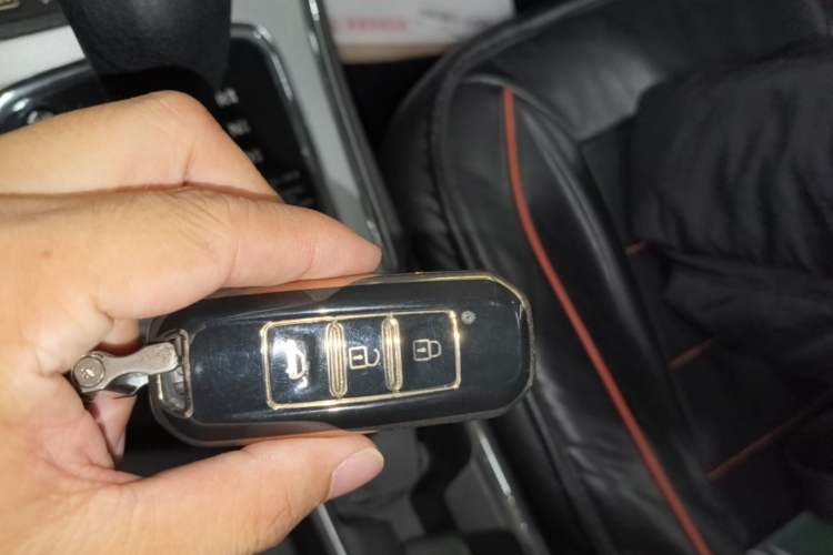 Used Baojun 560 2016 1.8L iAMT Luxury Model Vehicle Key
