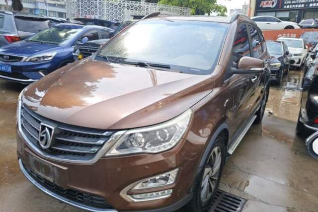 Used Baojun 560 2016 1.8L Manual Luxury Edition