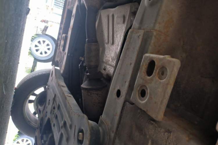 Used Baojun 560 2016 1.8L Manual Value Edition Chassis Front Right
