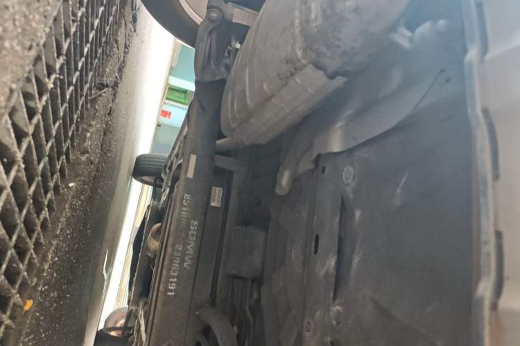 Used Baojun 560 2016 1.8L iAMT Elite Edition Chassis Rear