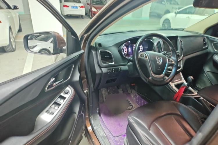 Used Baojun 560 2016 1.8L Manual Luxury Edition Driver Seat